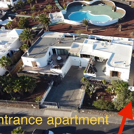 Artsy Casa Timanfaya,