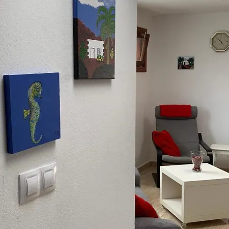 Artsy Casa Timanfaya, Playa Blanca Apartment *