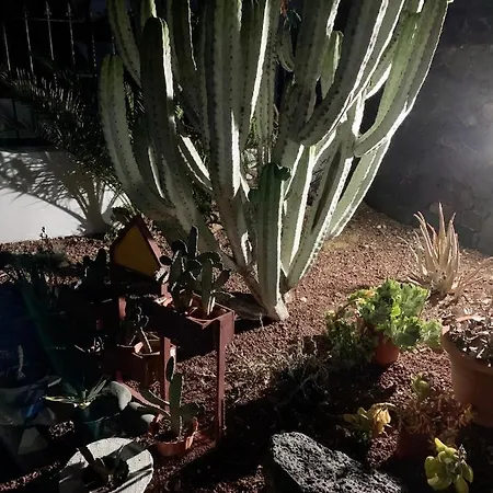 Artsy Casa Timanfaya, Playa Blanca