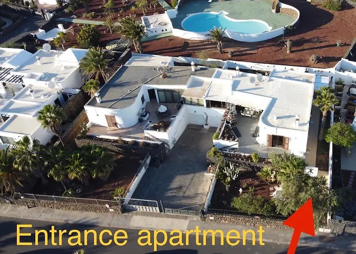 Artsy Casa Timanfaya,